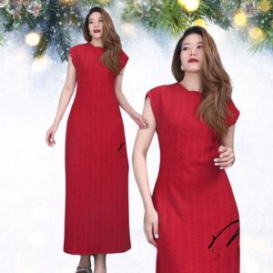 (ธีม X-MAS) XM Confidential Slender RED Dress เดรสสีแดง สวยเฉี่ยว เดรสหุ่นเพรียว แม็กซี่เดรสยาวผ้ายืด เนื้อผ้าลายนูน