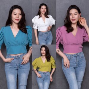 (สีฟ้า) V2 SisleYya DoLL ToP เสื้อคอวี อกไขว้ แขนจับจีบดีเทลสวย แขนผ่าสวยน่ารัก เสื้อครอปไหล่พองเก๋ๆ