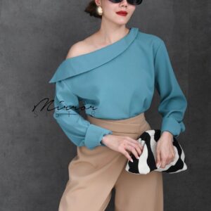 (NEWspecialPrice). (นางแบบ ใส่ ชุด ขาย) Slope collar Top เสื้อแขนยาว ดีไซน์เก๋คอปกพับทรงเรือ ไหล่ตก