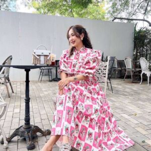 (ภาพวางถ่ายสินค้าจริง) SweeT pinK FloweR Maxi dress แม็กซี่เดรส ตัวยาวแสนสวย เดรสแขนพอง แต่งกระดุม