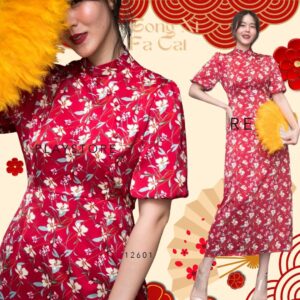 (นางแบบ ใส่ ชุด ขาย) Modern Qipao Chinese Mandarin Dress เดรสกี่เพ้าคอจีน แขนพองนิดๆ เดรสกี่เพ้าลายดอก แต่งกระดุมเฉียง