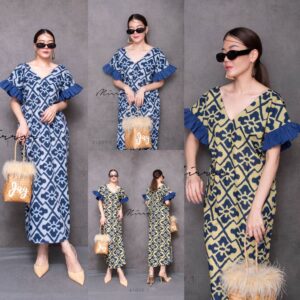 (นางแบบ ใส่ ชุด ขาย) Tile indigo VV Dress เดรสคอวี ลายสวยเก๋ ทรงปล่อย แขนสั้นแต่งระบาย พริ้วๆ ดีเทลวีหน้าวีหลัง