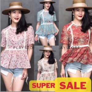 Lamoon Mini Flower Top เสื้อน่ารักๆ เสื้อปักลายดอก เสื้อสุดคิ้วท์ เสื้อลายดอก แต่งกุ๊นลูกไม้ที่คอ และแถบลูกไม้ช่วงอก