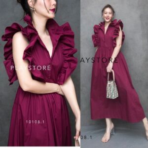 (OUTLET Deal) (นางแบบ ใส่ ชุด ขาย) Red Cherry WomenitY Maxi Dress แมกซี่เดรสตัวยาว ผ้าคอตตอนสีพื้น คอตั้งทรงสวย แขนระบาย