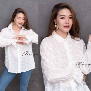 (NEWspecialPrice) (นางแบบ ใส่ ชุด ขาย) V2 Snow Whip 3D FloweR Vintage white shirt เสื้อเชิ้ตสีขาว เสื้อลูกไม้สีขาว