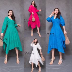 (นางแบบ ใส่ ชุด ขาย) Feminine Lace Embroidery Bohemian Dress เดรสผ้าฉลุ สวยสไตล์สาวโบฮีเมียน แต่งกระดุมด้านหน้าคอวี