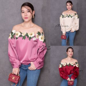 (นางแบบ ใส่ ชุด ขาย) Flower Seethrough Top เสื้อแต่งดอกไม้ ช่วงไหล่ ช่วงบนเป็นซีทรู ใส่แล้วเหมือนเสื้อเปิดไหล่ ทรงปล่อย
